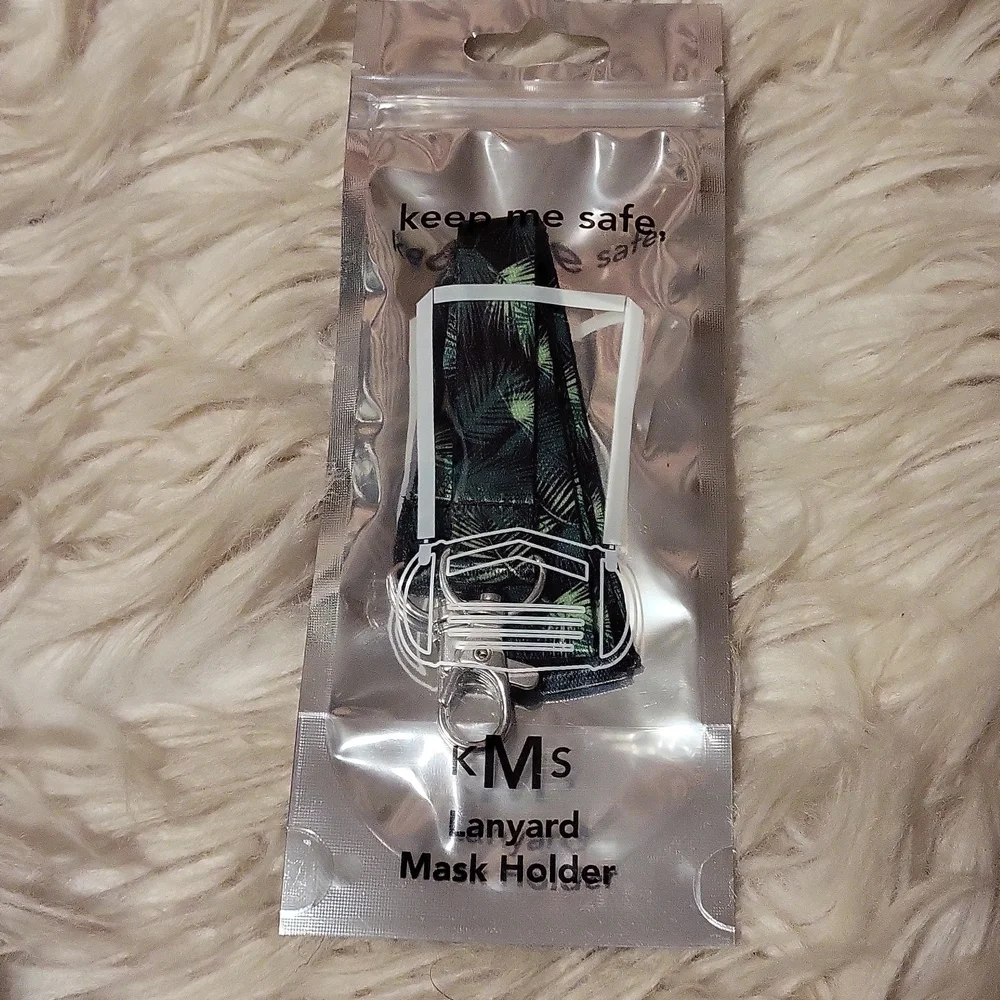Palm Leaf Face Mask Lanyard